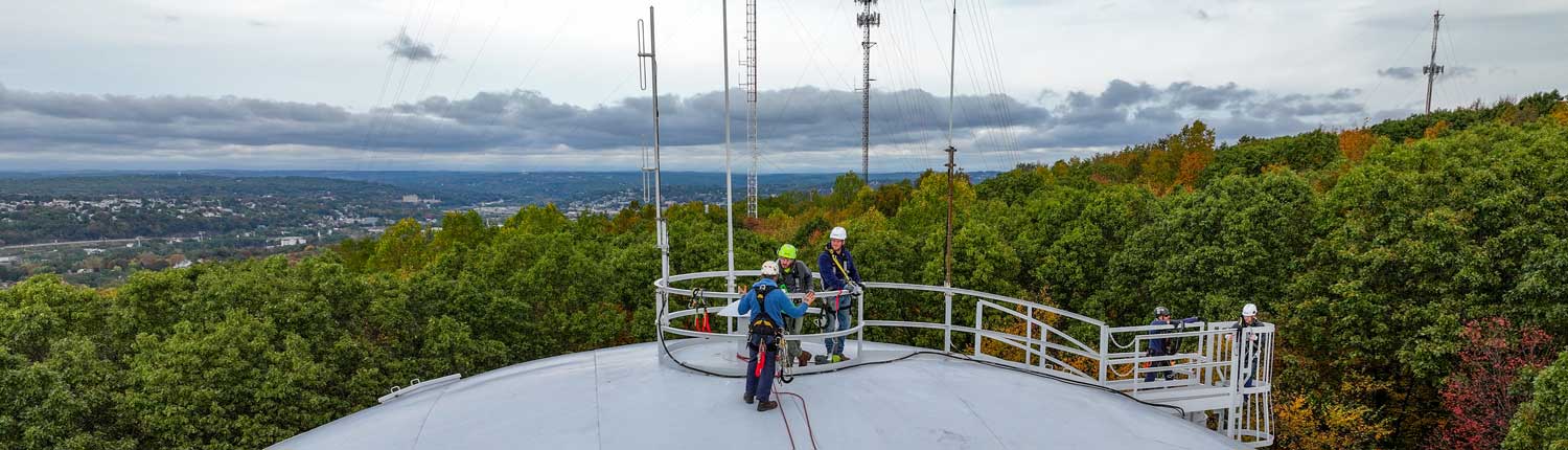 Connecticut Water team conduct water tower safety training