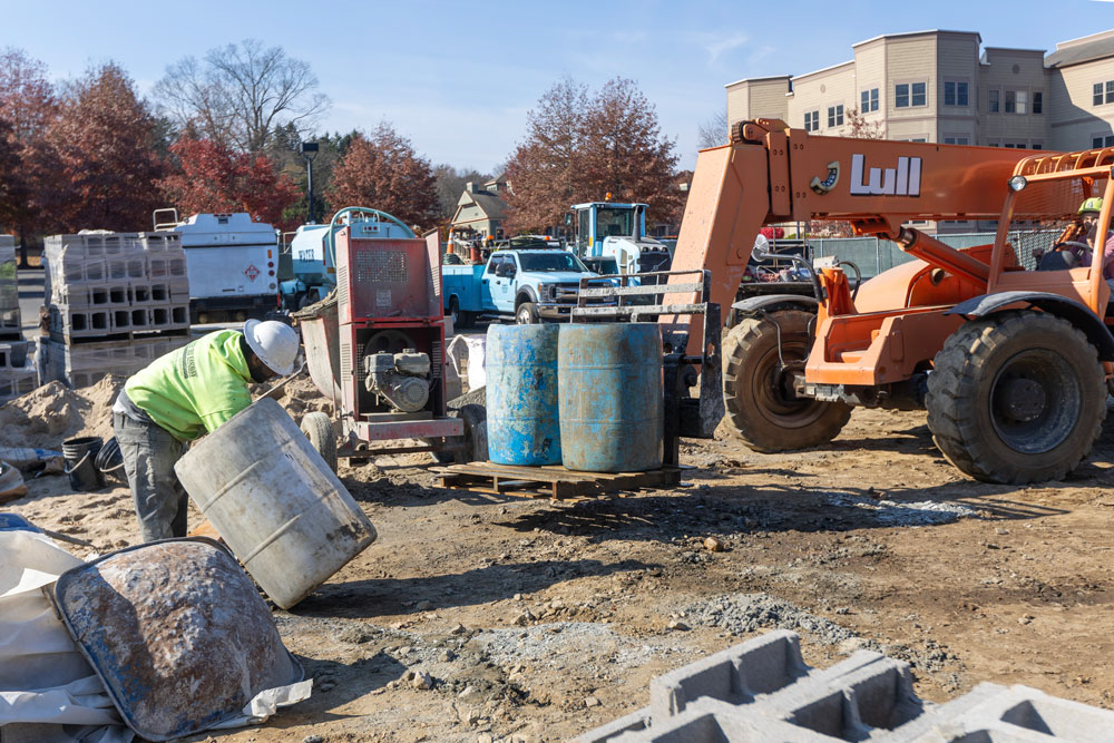 Construction at the new Heritage Village Drinking Water Treatment Facility.